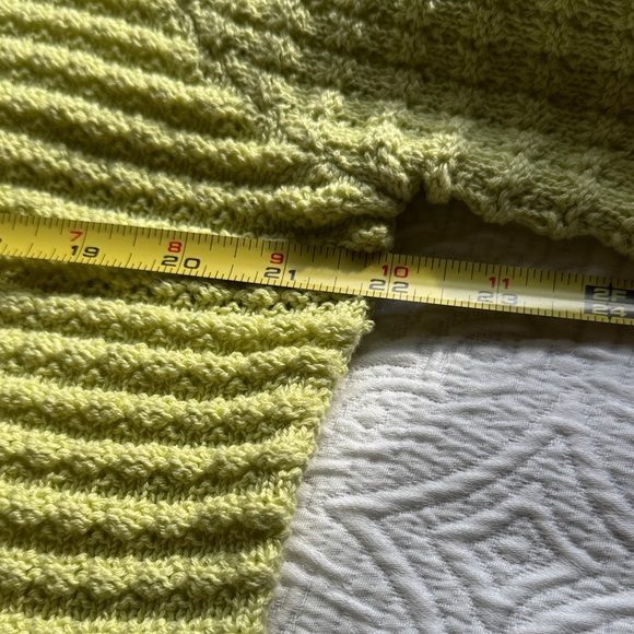 Veronica Beard Green Cardigan Sweater PtP 22” - Picture 5 of 8